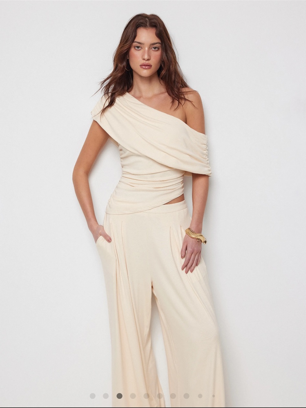 Off-Shoulder Cream Wide-Leg Set - Picture 3 of 7
